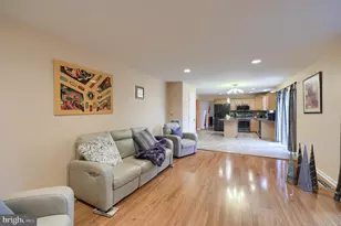 129 Pickwick Cir, Palmyra, PA 17078 - Photo 18