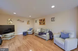 129 Pickwick Cir, Palmyra, PA 17078 - Photo 14