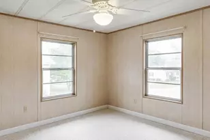 220 Maple Ave, Manheim, PA 17545 - Photo 28