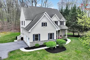 204 Iron Valley Dr, Lebanon, PA 17042 - Photo 4