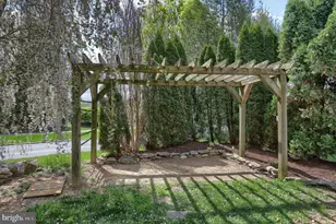 711 Brookside Ln, Lebanon, PA 17042 - Photo 46