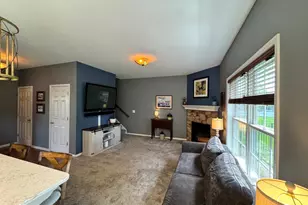 14 Manor Cir, Palmyra, PA 17078 - Photo 6