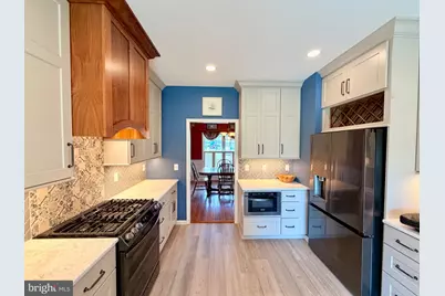 14 Manor Cir, Palmyra, PA 17078 - Photo 8