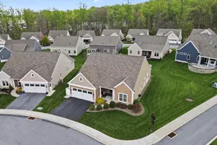 1025 Riverstone Cir, Lebanon, PA 17042 - Photo 2