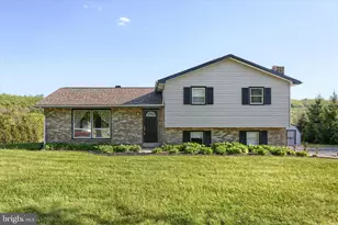 64 Fairway Dr, Jonestown, PA 17038 - Photo 1