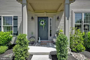 818 Briar Edge Ct, Lebanon, PA 17046 - Photo 10