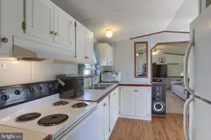 472 S Lancaster St, Lebanon, PA 17046 - Photo 6