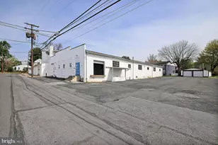 308 S 1st St, Lebanon, PA 17042 - Photo 1