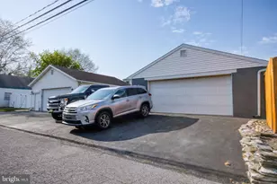 220 W Penn Ave, Cleona, PA 17042 - Photo 38