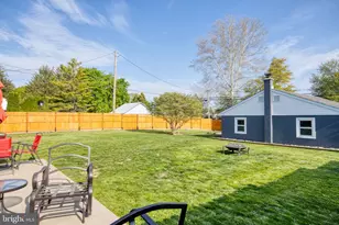 220 W Penn Ave, Cleona, PA 17042 - Photo 2