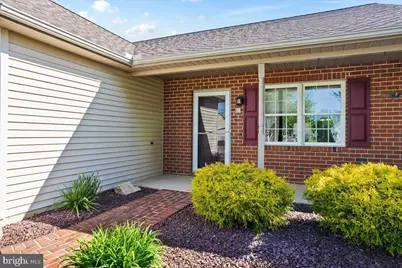 6 Springhouse Drive, Myerstown, PA 17067 - Photo 4