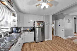 524 S Railroad St, Myerstown, PA 17067 - Photo 14