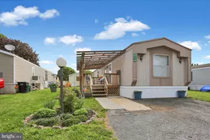 616 Palm City Park, Annville, PA 17003 - Photo 4