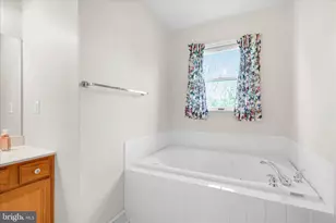 430 Oak Ln, Palmyra, PA 17078 - Photo 18