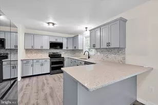 13 Villa Ln, Palmyra, PA 17078 - Photo 14