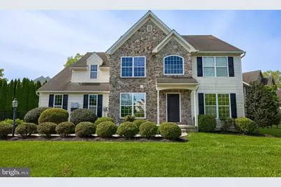 13 S Larkspur Drive, Palmyra, PA 17078 - Photo 1