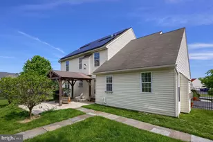 13 S Larkspur Dr, Palmyra, PA 17078 - Photo 32