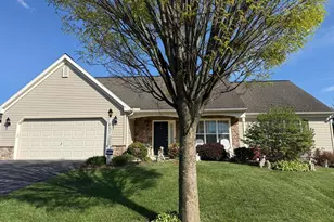 852 Walnut Crest Dr, Lebanon, PA 17046 - Photo 6