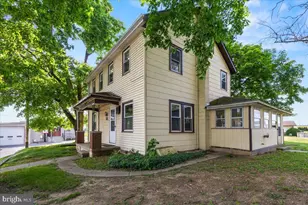 1716 Blacks Bridge Rd, Annville, PA 17003 - Photo 1
