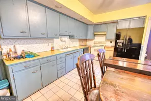 115 W Carpenter Ave, Myerstown, PA 17067 - Photo 8
