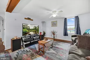 910 E Evergreen Rd, Lebanon, PA 17042 - Photo 2
