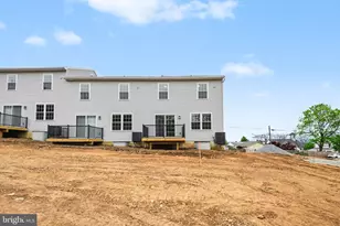 22 Sand St, Cleona, PA 17042 - Photo 24