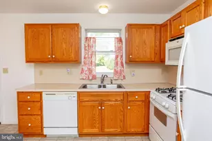 113 Sweetwater Ln, Newmanstown, PA 17073 - Photo 16