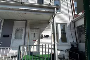 422 N 9th St, Lebanon, PA 17046 - Photo 1