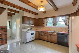 303 S 12th St, Lebanon, PA 17042 - Photo 12