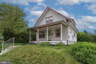 303 S 12th St, Lebanon, PA 17042 - Photo 1