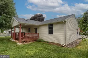 607 Henry Houck Ln, Lebanon, PA 17042 - Photo 32