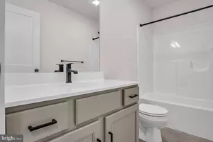 310 Flora Blvd, Annville, PA 17003 - Photo 12