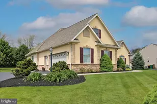 33 Strathford Dr L-0026 Dr, Lebanon, PA 17042 - Photo 2