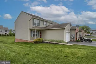 2128 Penn St, Lebanon, PA 17042 - Photo 2