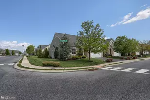103 Windermere Dr, Palmyra, PA 17078 - Photo 4