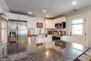 333 E Oak St, Palmyra, PA 17078 - Photo 18