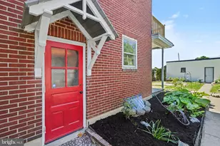 241 S 6th St, Lebanon, PA 17042 - Photo 4