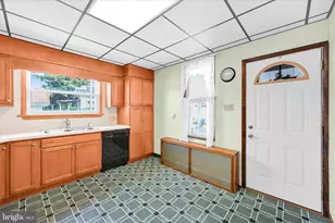 806 N 7th St, Lebanon, PA 17046 - Photo 10