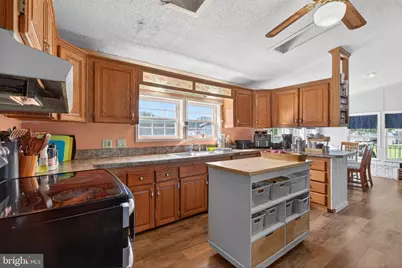 201 Northcrest Acrs, Lebanon, PA 17046 - Photo 8