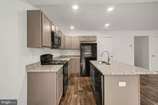 24 Sand St, Cleona, PA 17042 - Photo 8