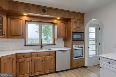 231 W Main Street, Fredericksburg, PA 17026 - Photo 10