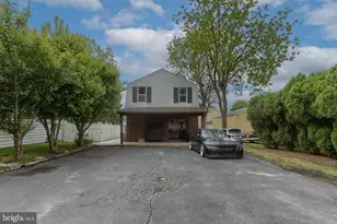734 Reinoehl St, Lebanon, PA 17046 - Photo 2