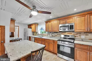 2113 Water St, Lebanon, PA 17046 - Photo 4