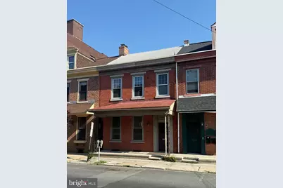 827 Chestnut Street, Lebanon, PA 17042 - Photo 1