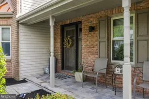 1820 Oakridge Ct, Lebanon, PA 17046 - Photo 4