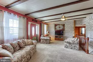 535 E Kercher Ave, Lebanon, PA 17046 - Photo 22