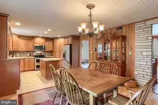 535 E Kercher Ave, Lebanon, PA 17046 - Photo 14