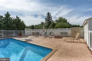 535 E Kercher Ave, Lebanon, PA 17046 - Photo 58