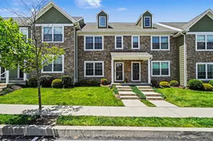519 Byler Cir U-0028 Circle, Lebanon, PA 17042 - Photo 2