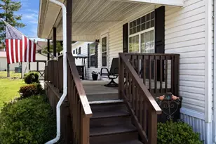 137 Juniper St, Palmyra, PA 17078 - Photo 2